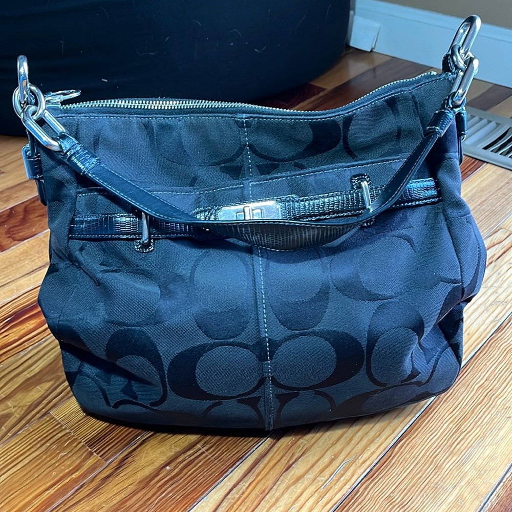 Coach purse, used in good condition